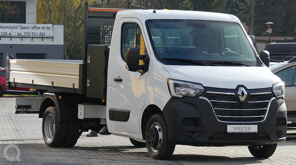 Renault Master wywrotka tylnozsypowa Grupa Autoremo